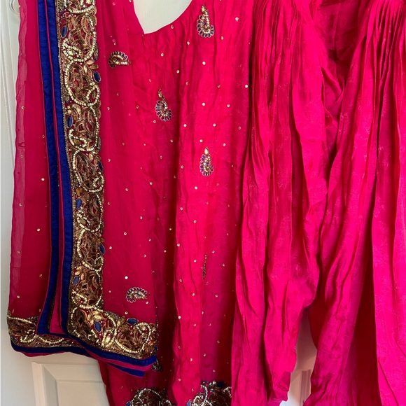 Punjabi Salwar - Picture 2 of 4